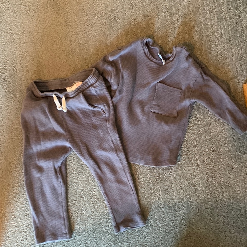 Zara waffle knit set (size 2-3)